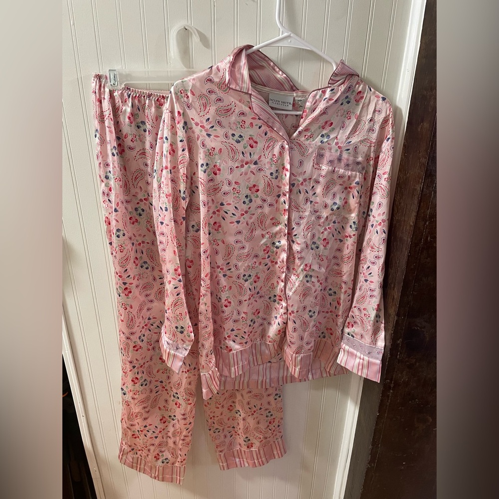 Jaclyn Smith Pink Paisley Women's Pajama Set